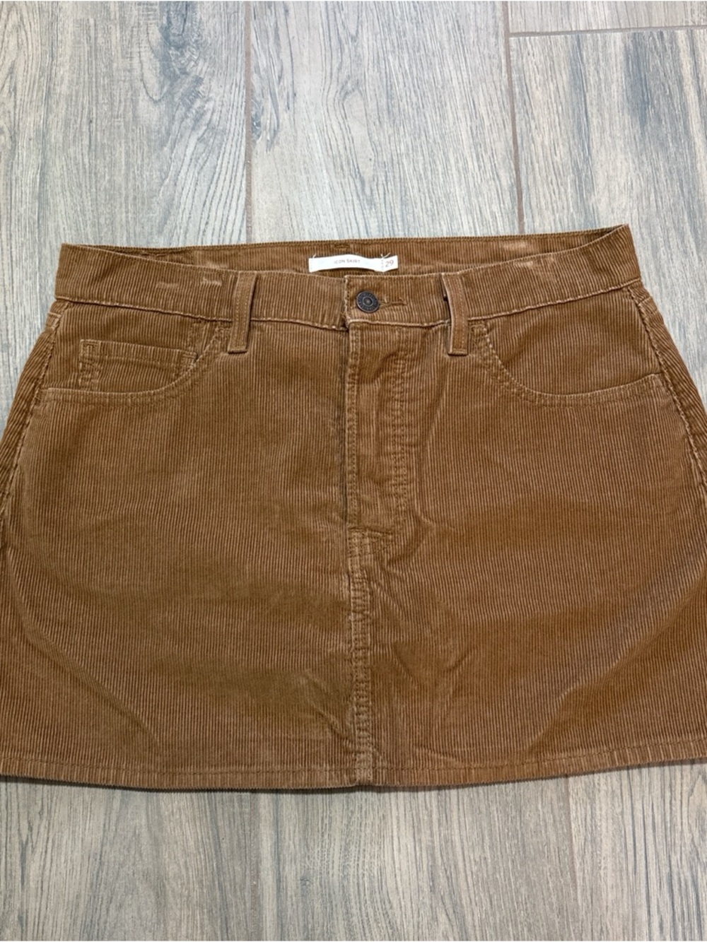 Levi’s Icon Skirt Brown Corduroy Mini Skirt Womens Y2K Boho size 29